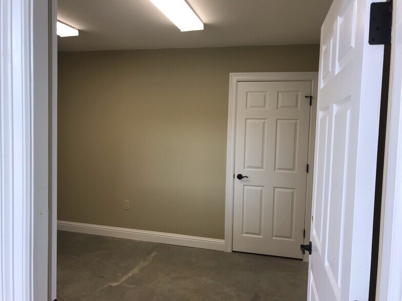 9720 Paxton Rd, Shreveport, LA à louer - Photo intérieure - Image 3 de 6