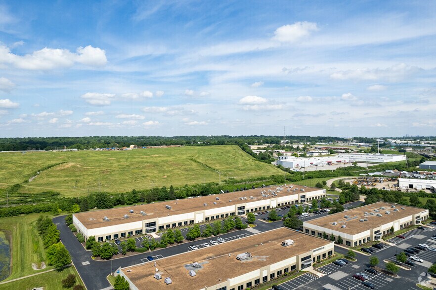 2250-2270 Ball Dr, Saint Louis, MO à louer - Aérien - Image 2 de 4