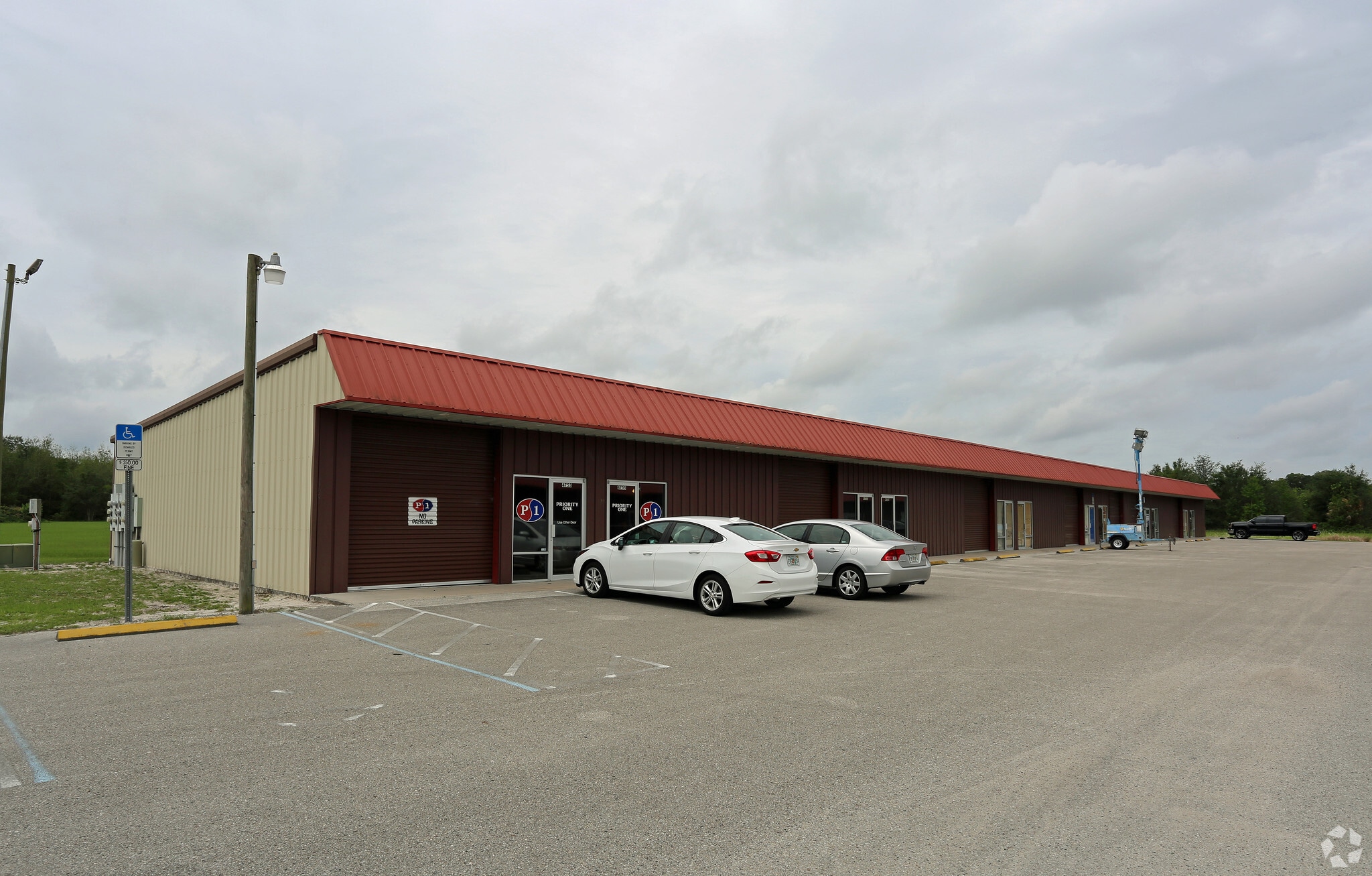 4753 Allen Rd, Zephyrhills, FL for lease Building Photo- Image 1 of 8