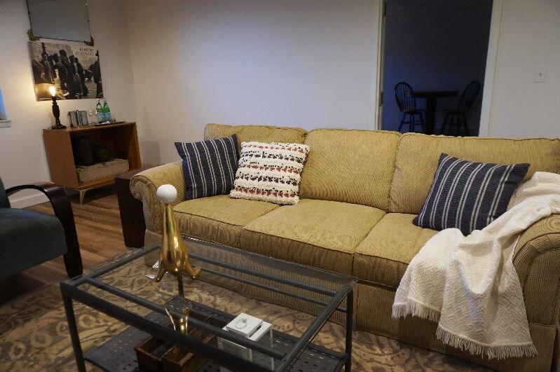 108 S Main St, Madisonville, KY à vendre - Photo du bâtiment - Image 2 de 89