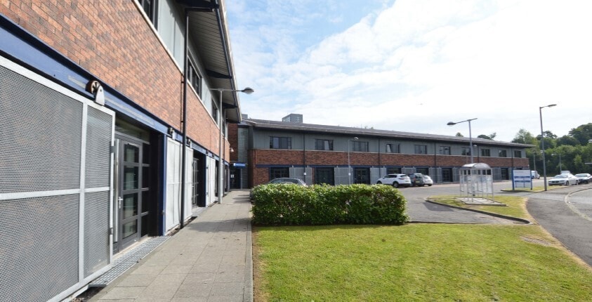 3 Dalsetter Cres, Glasgow à louer - Photo du bâtiment - Image 1 de 2