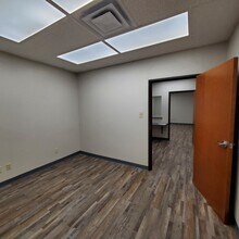 801 W Road To Six Flags, Arlington, TX for lease Interior Photo- Image 2 of 6