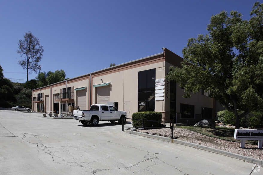 9530 Pathway St, Santee, CA for lease - Primary Photo - Image 1 of 4