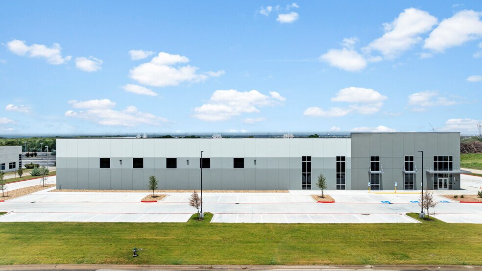 1720 Eberhart Rd, Temple, TX à louer - Photo du bâtiment - Image 2 de 24