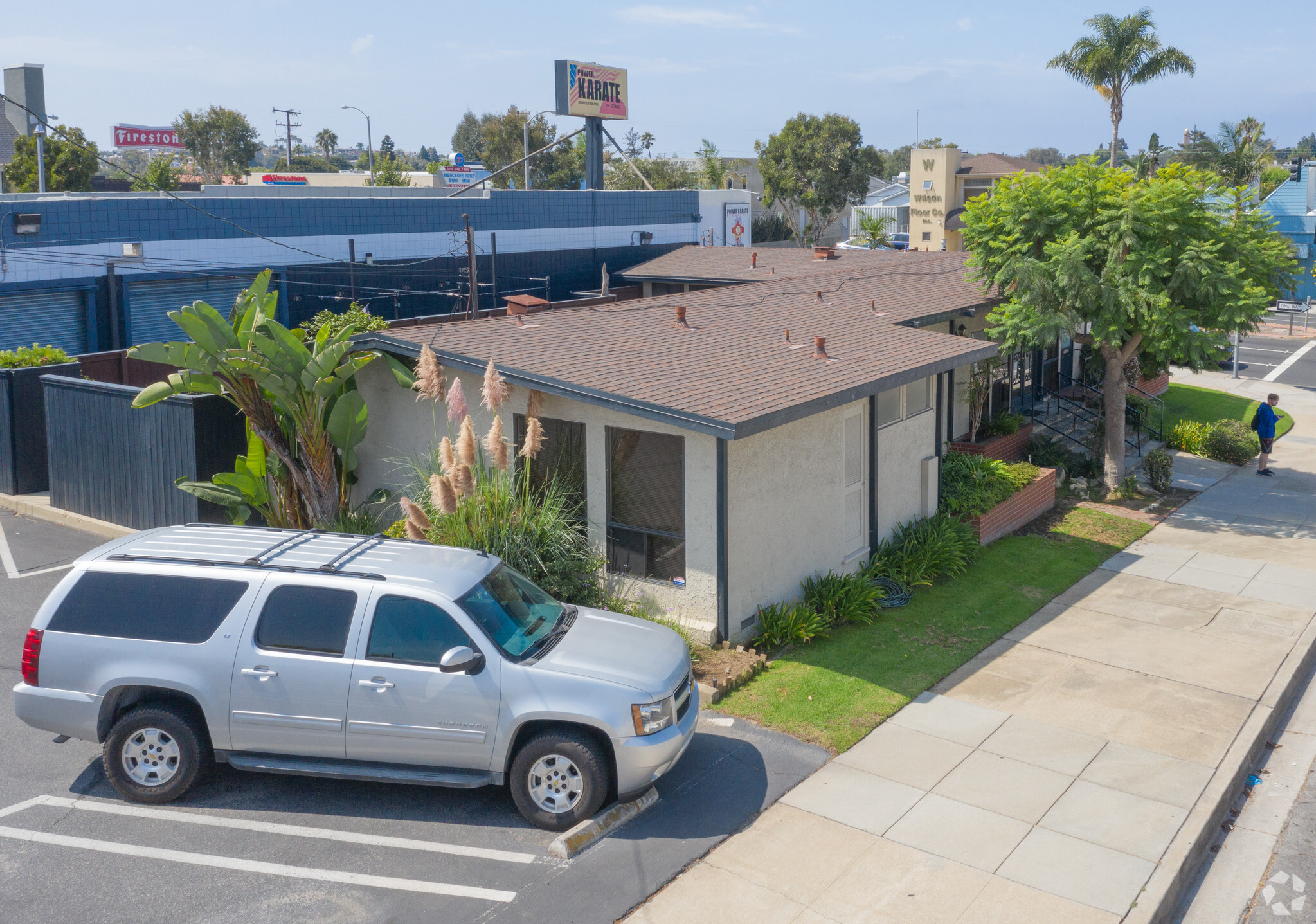 1730 N Sepulveda Blvd, Manhattan Beach, CA à vendre Photo du bâtiment- Image 1 de 1