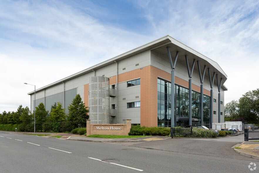 Wyke Way, North Ferriby for lease - Building Photo - Image 2 of 8