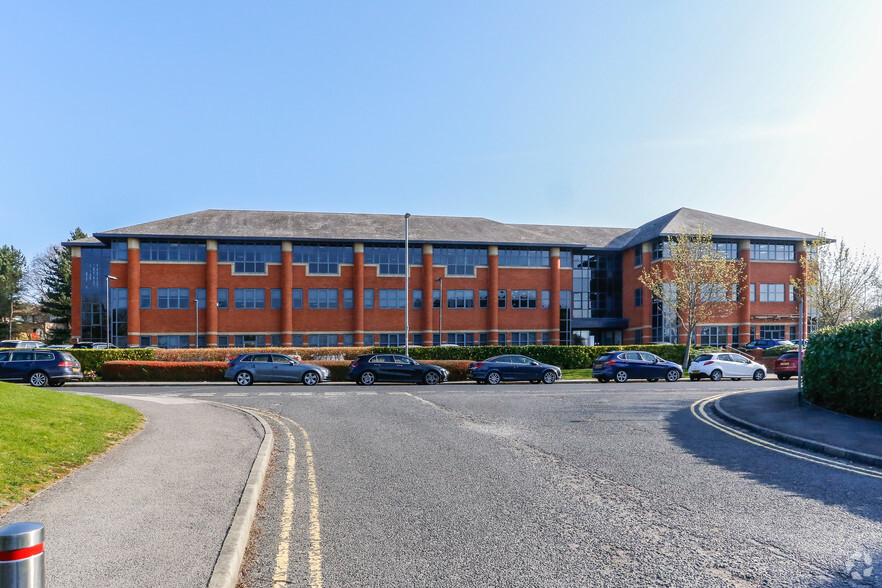 Redvers Clos, Leeds for lease - Building Photo - Image 2 of 2