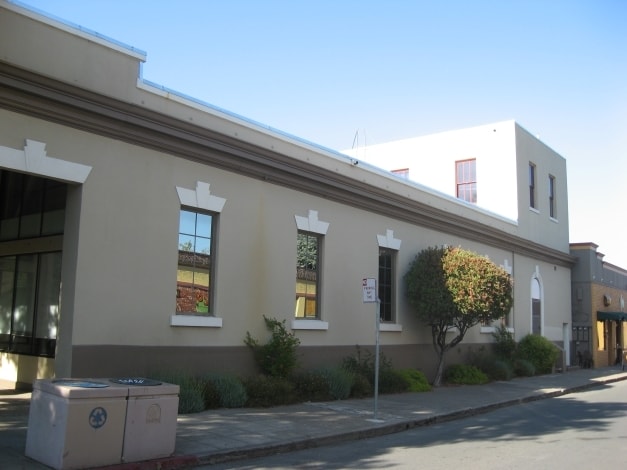 199 S School St, Ukiah, CA for lease - Building Photo - Image 2 of 22