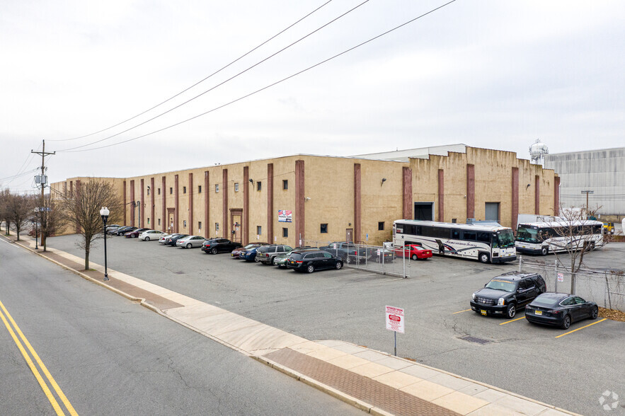 480 Main Ave, Wallington, NJ for lease - Building Photo - Image 1 of 11