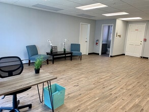 5508 S Brainard Ave, Countryside, IL à louer Photo intérieure- Image 1 de 18