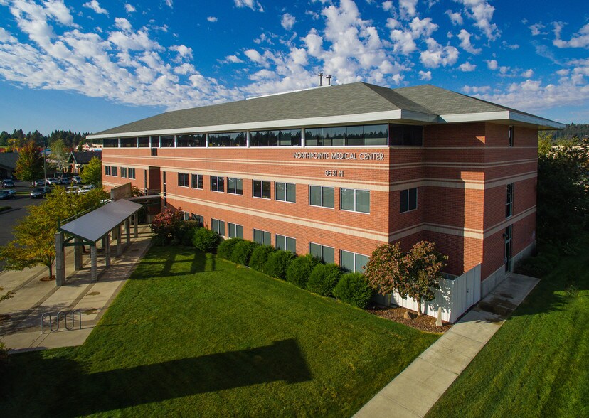 9631 N Nevada St, Spokane, WA à louer - Photo du bâtiment - Image 2 de 3