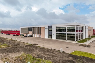 Plus de détails pour 902 9 Av, Nisku, AB - Industriel à vendre