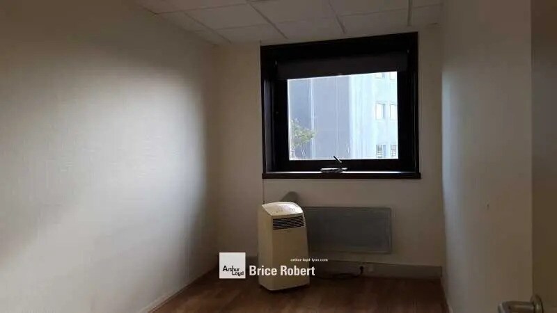 Bureau dans Lyon à louer Photo intérieure- Image 1 de 4