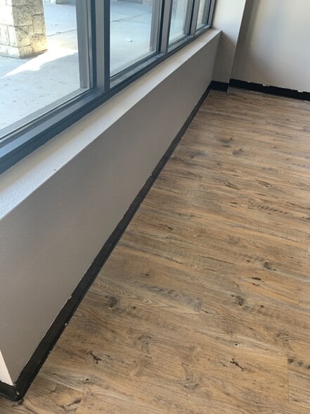 2710 S Clear Creek Rd, Killeen, TX for lease - Interior Photo - Image 3 of 6