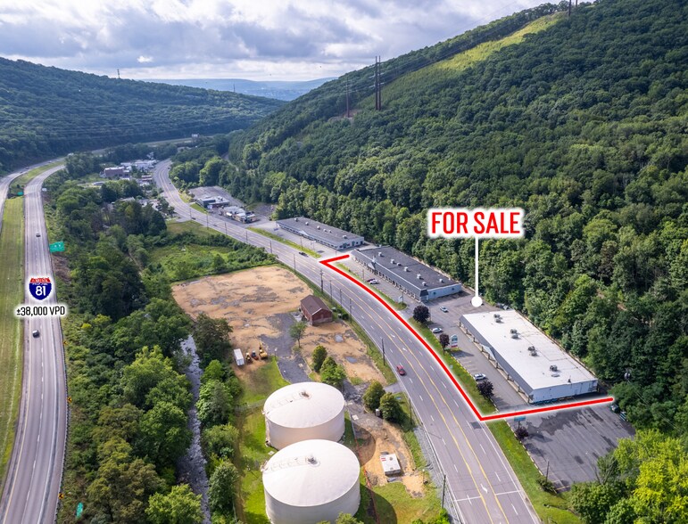 233 Northern Blvd, Clarks Summit, PA for sale - Building Photo - Image 2 of 3