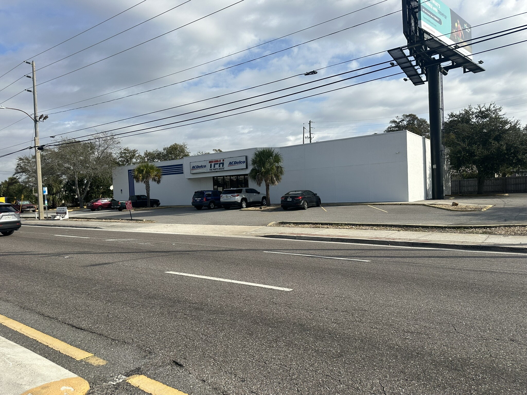 4801 66th St N, Kenneth City, FL for lease Primary Photo- Image 1 of 10