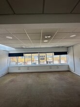 21 Wadsworth Rd, Greenford for lease Interior Photo- Image 2 of 5