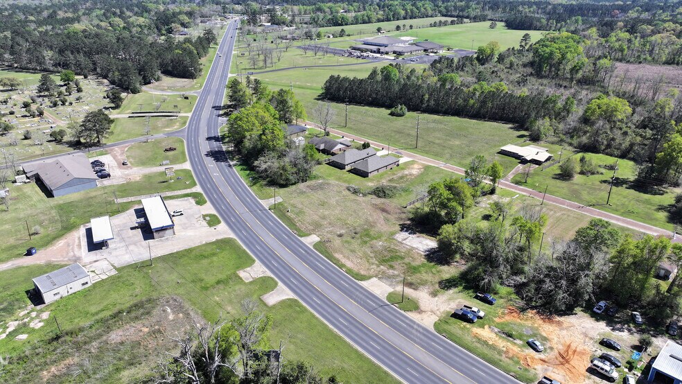 1128 E 1st St, Deridder, LA for sale - Aerial - Image 2 of 7