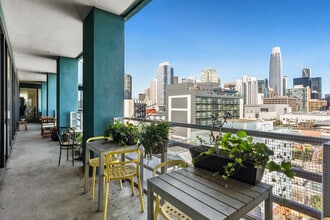 832 Folsom St, San Francisco, CA for lease Building Photo- Image 2 of 11