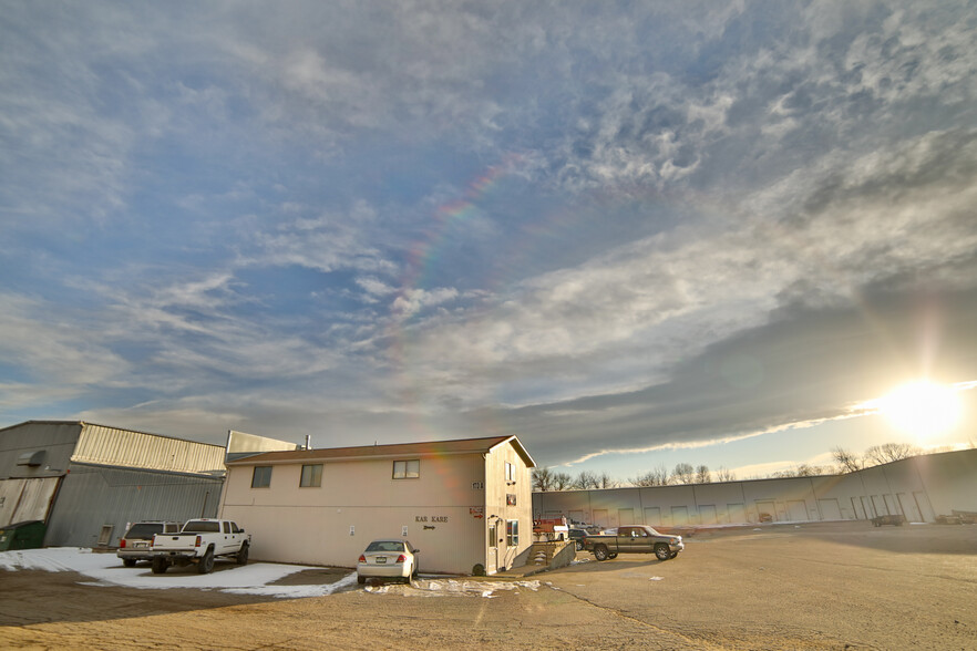 170 SW 2nd St, Loveland, CO for lease - Building Photo - Image 1 of 3