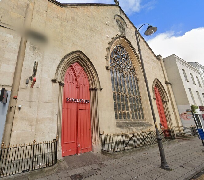 Clarence Para, Cheltenham à vendre - Photo du bâtiment - Image 1 de 6