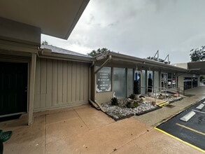 2206 E Silver Springs Blvd, Ocala, FL for lease Building Photo- Image 1 of 9