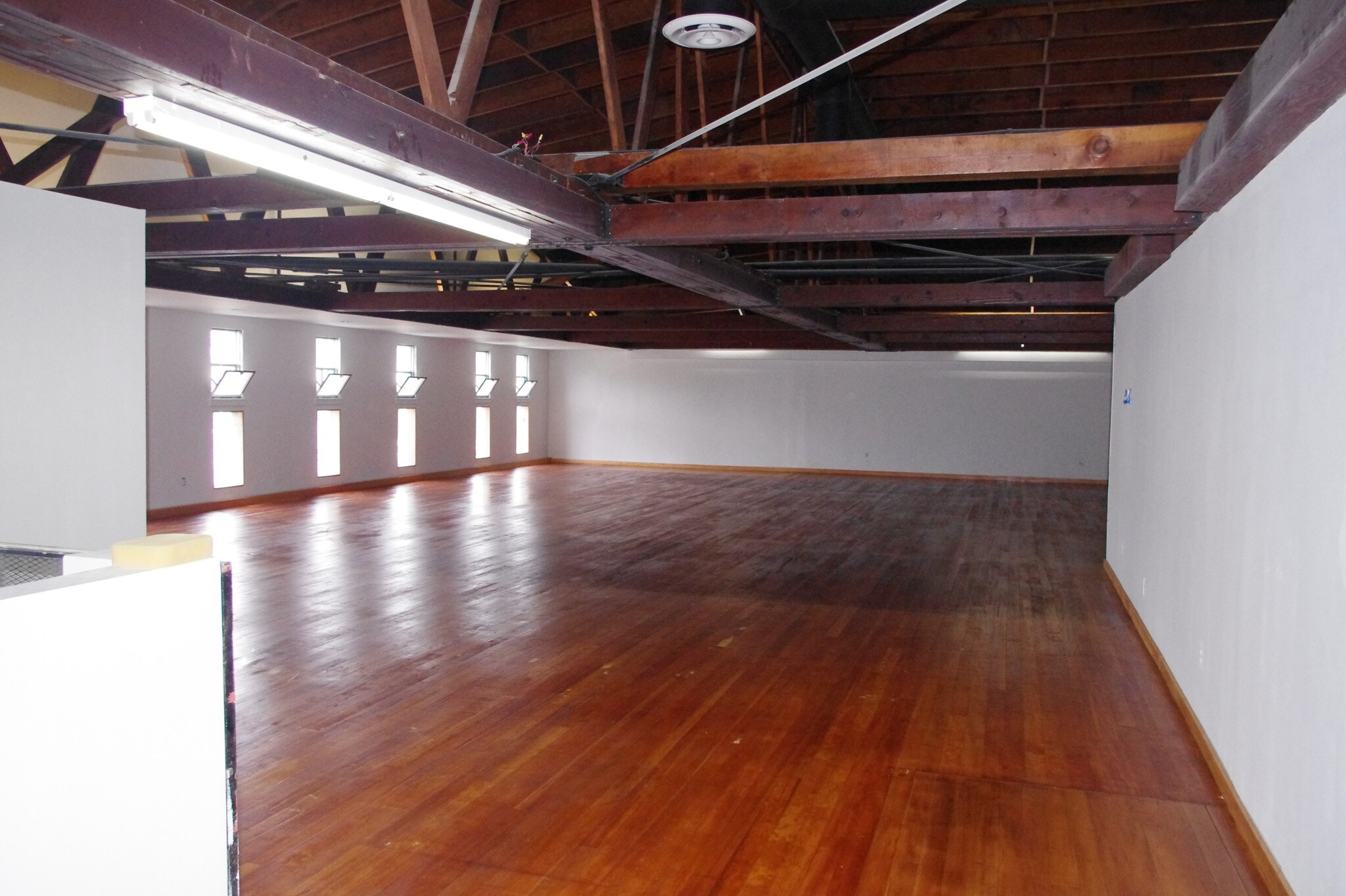 4423-4437 W Slauson Ave, Los Angeles, CA à vendre Photo du bâtiment- Image 1 de 1