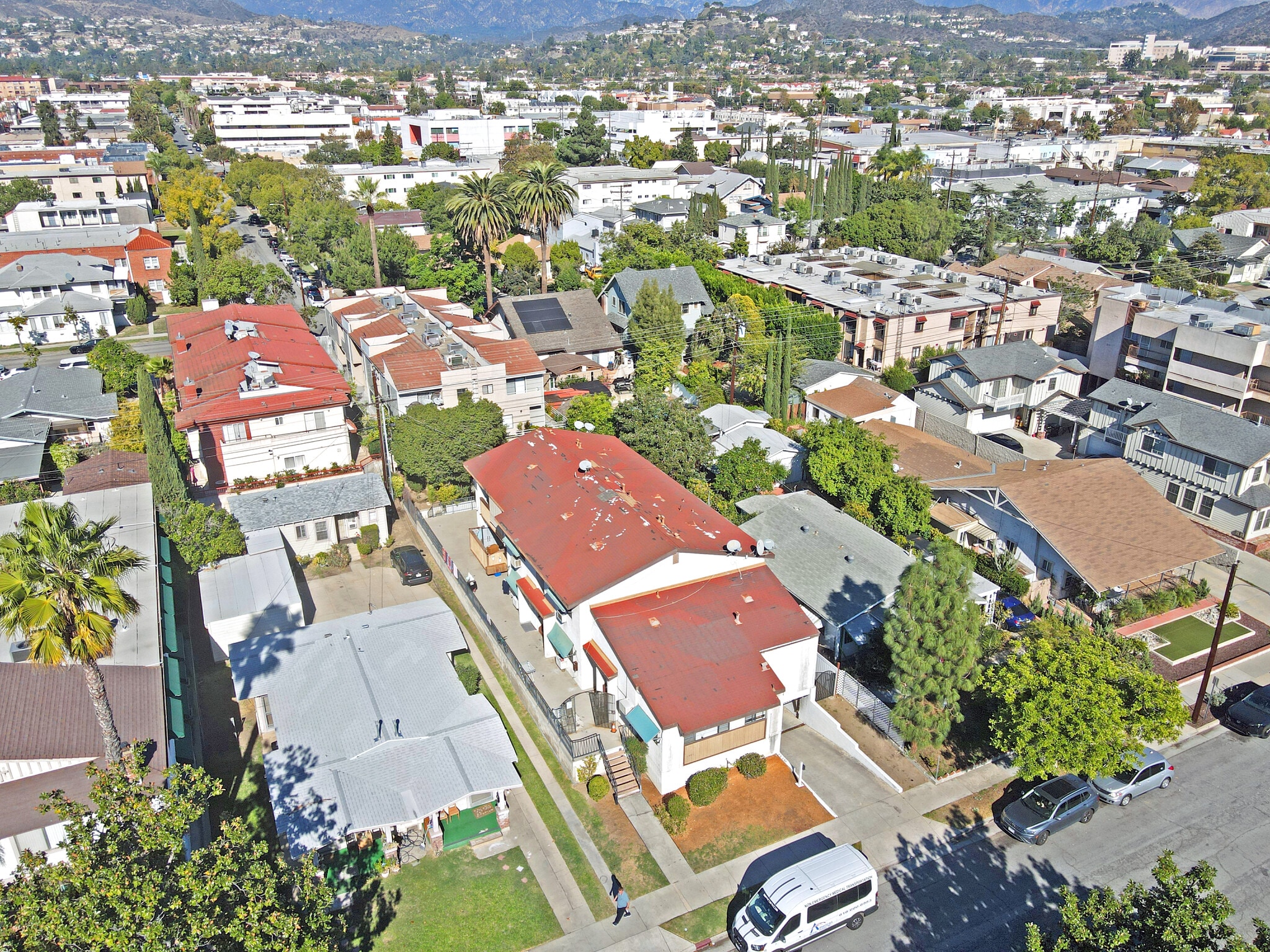 1001 Orange Grove Ave, Glendale, CA for sale Primary Photo- Image 1 of 23