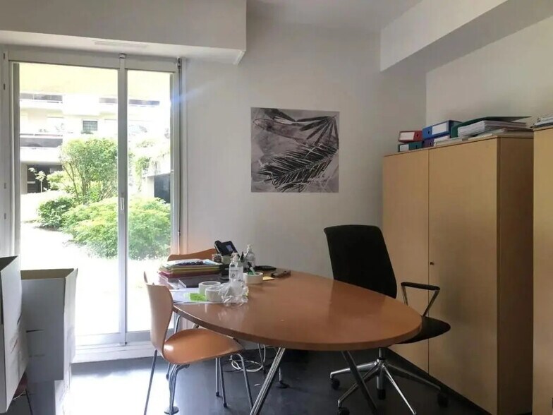 Office in Boulogne-Billancourt for lease - Interior Photo - Image 1 of 1