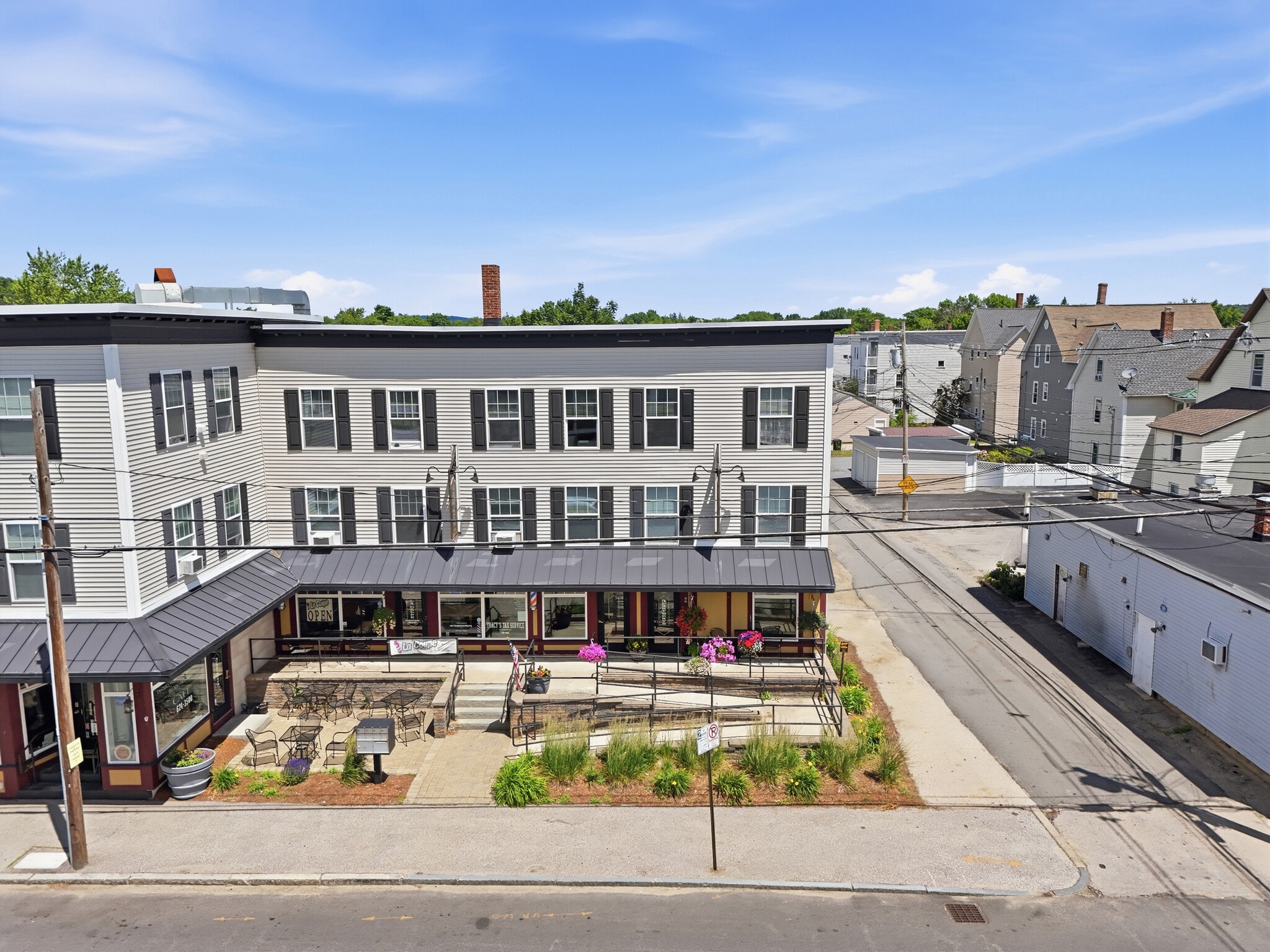 165 Kelley St, Manchester, NH for lease Building Photo- Image 1 of 6