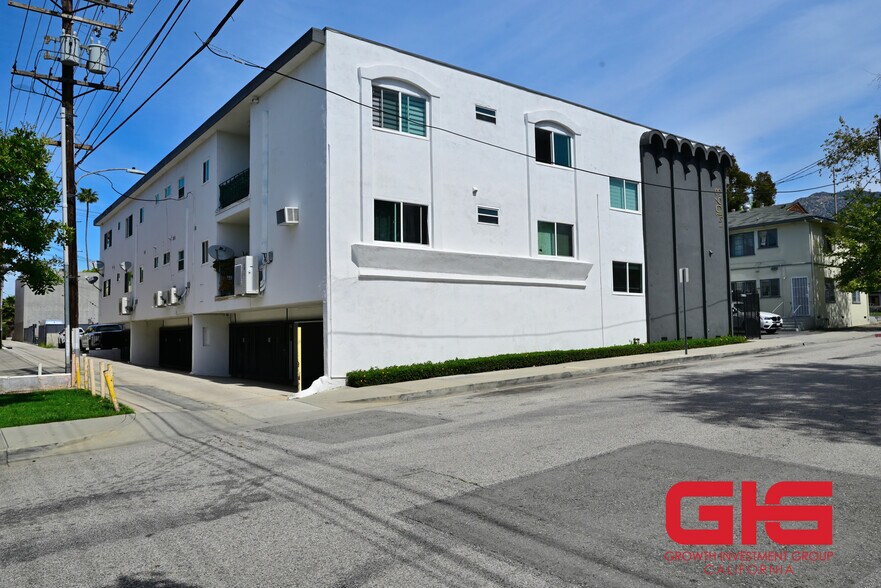 1063 Justin Ave, Glendale, CA à vendre - Photo du bâtiment - Image 3 de 48