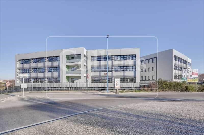 571 Avenue Rhin Danube, Vitrolles for lease Building Photo- Image 1 of 11