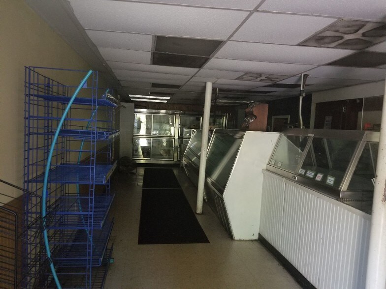 883 North St, Milford, CT à vendre - Autre - Image 2 de 4