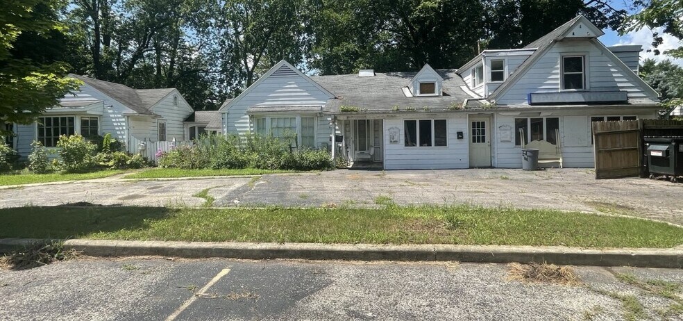 230-238 N McLean Blvd, Elgin, IL for sale - Primary Photo - Image 1 of 1