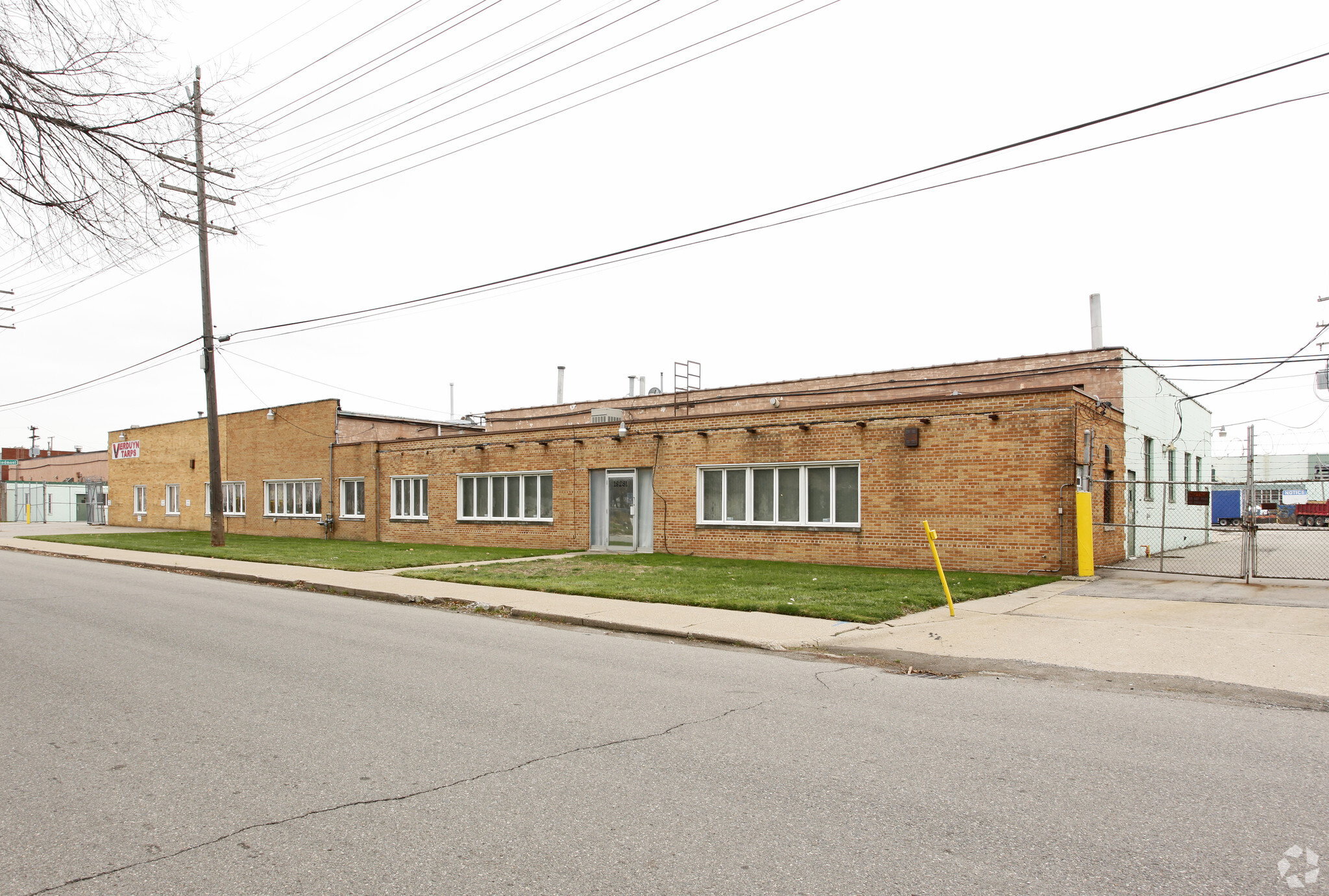 19231 W Davison St, Detroit, MI for sale Building Photo- Image 1 of 1