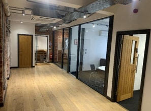 132 Rutland Rd, Sheffield for lease Interior Photo- Image 1 of 1