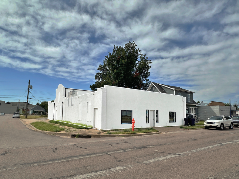 1600 Linwood Blvd, Oklahoma City, OK à louer - Photo du bâtiment - Image 1 de 5