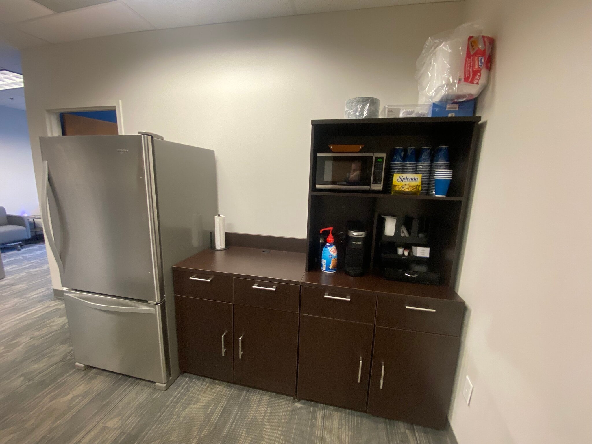 2400 Centre Pky, Atlanta, GA for lease Building Photo- Image 1 of 11