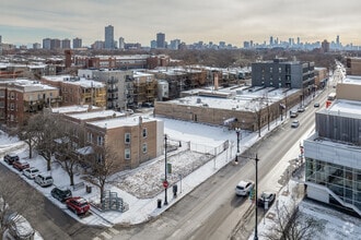 4427 N Clark St, Chicago, IL - AERIAL  map view - Image1