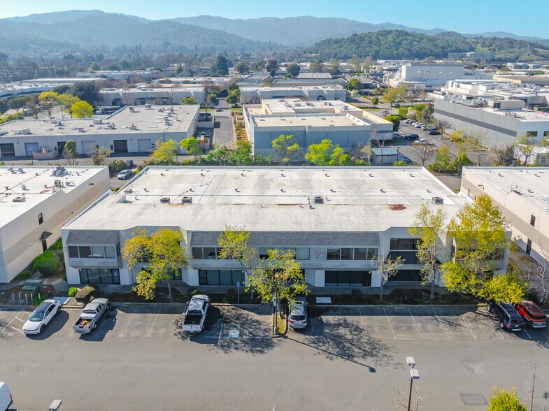 75 Digital Dr, Novato, CA à louer - Photo du bâtiment - Image 3 de 3