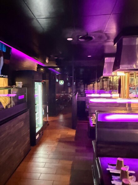 4177 W 3rd St, Los Angeles, CA à vendre - Photo du bâtiment - Image 3 de 10