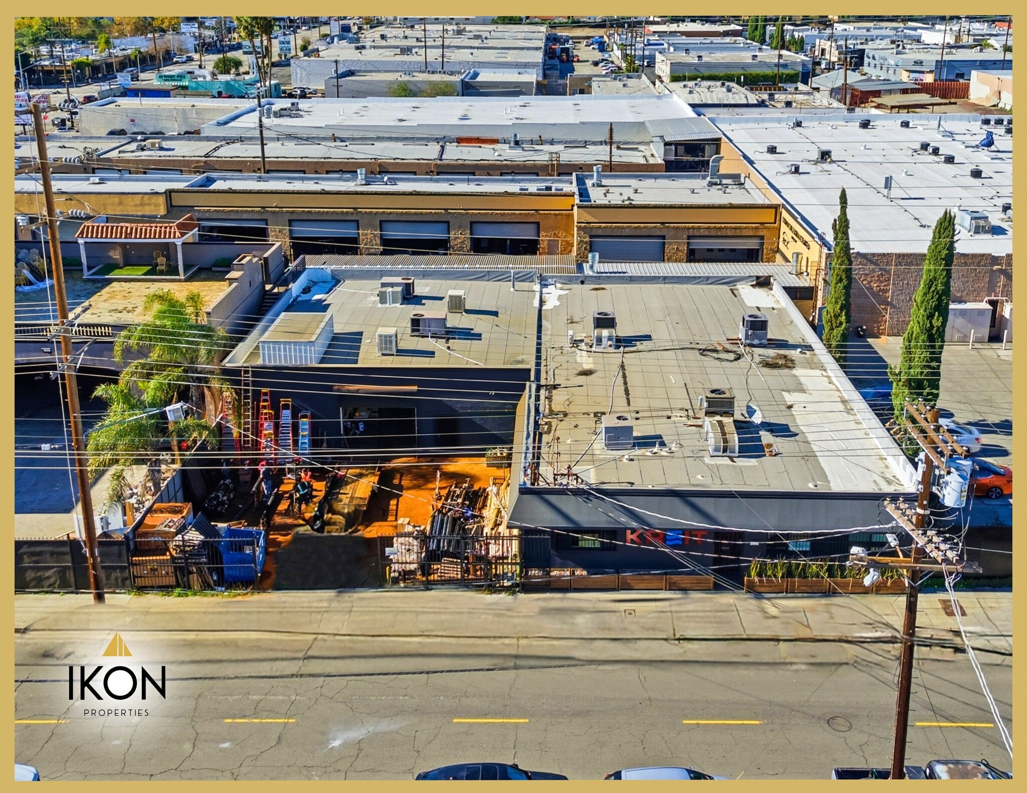 7225 Fulton Ave, North Hollywood, CA for lease Primary Photo- Image 1 of 32
