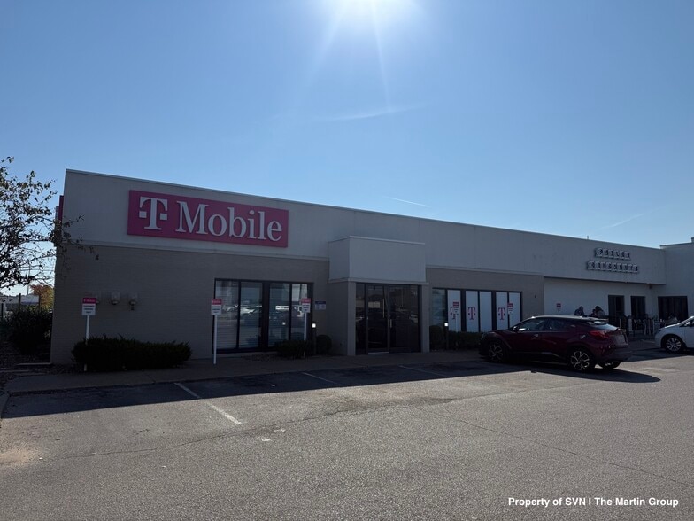 301-303 N Green River Rd, Evansville, IN à vendre - Photo du bâtiment - Image 2 de 5