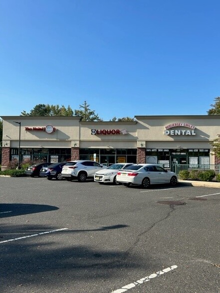 1447 State Route 18, Old Bridge, NJ for lease - Building Photo - Image 2 of 8