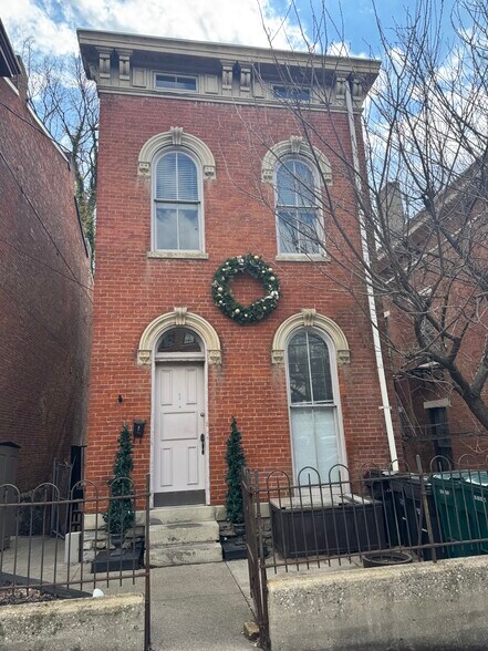 535 Liberty Hl, Cincinnati, OH for sale - Building Photo - Image 2 of 5