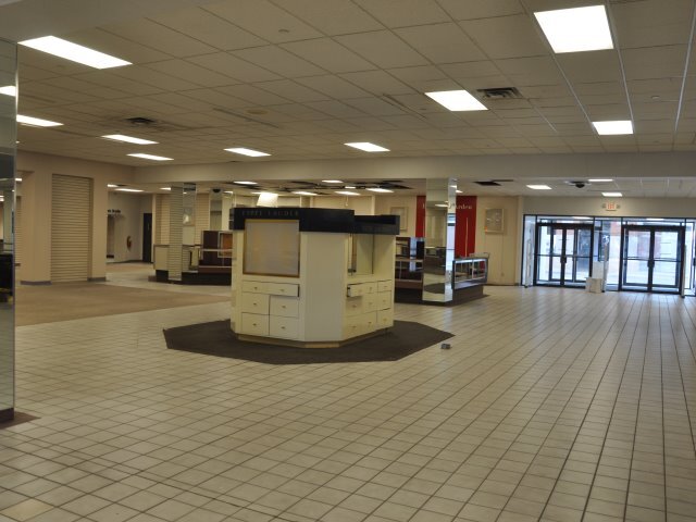 600-660 W Saint Germain St, Saint Cloud, MN à louer - Photo intérieure - Image 2 de 14