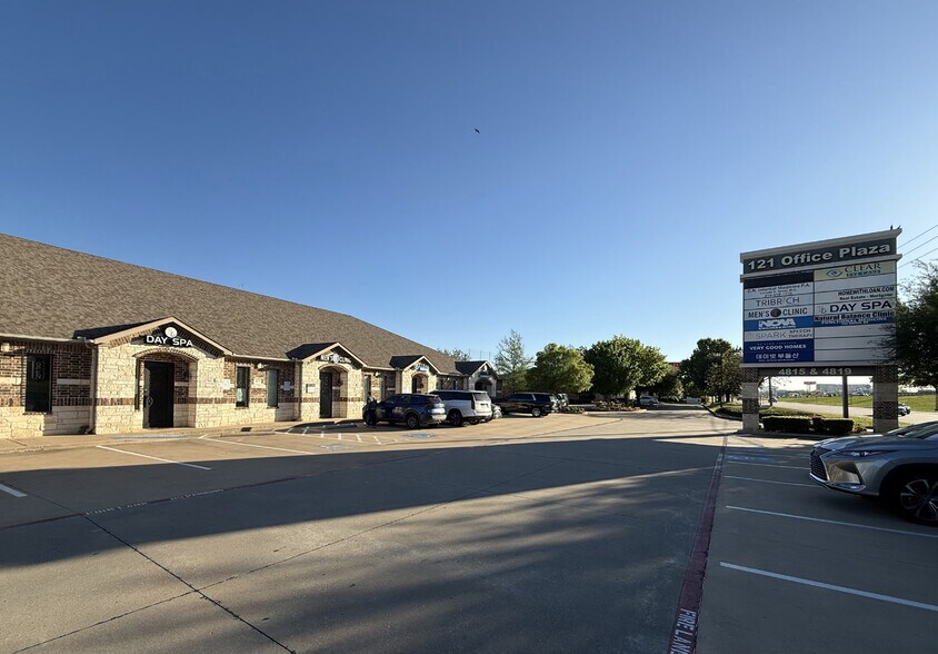 4815 State Highway 121, The Colony, TX à louer - Photo du bâtiment - Image 3 de 17