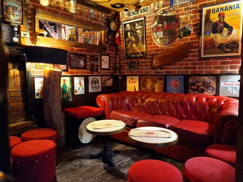 Local d'activités dans Morlaix à vendre - Photo intérieure - Image 2 de 2