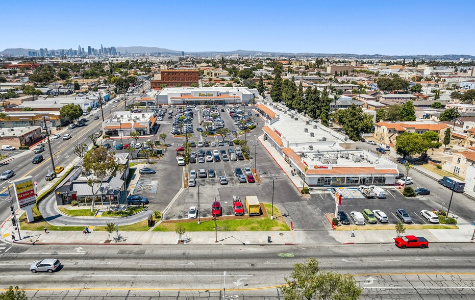 6900-7100 S Santa Fe Ave, Huntington Park, CA for lease - Building Photo - Image 3 of 11