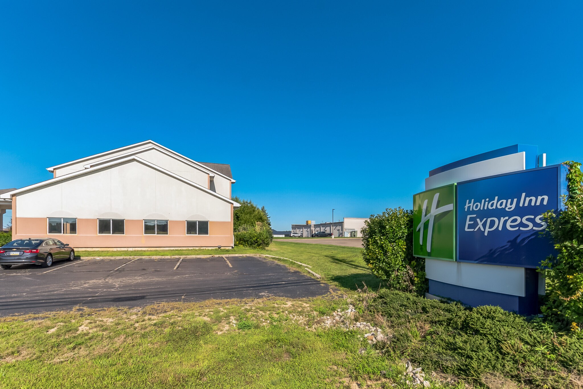 11555 Upper Gilchrist Rd, Mount Vernon, OH à vendre Photo principale- Image 1 de 19